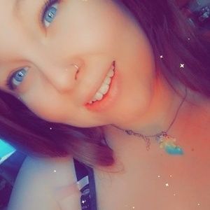 Meet your Posher, Natasha